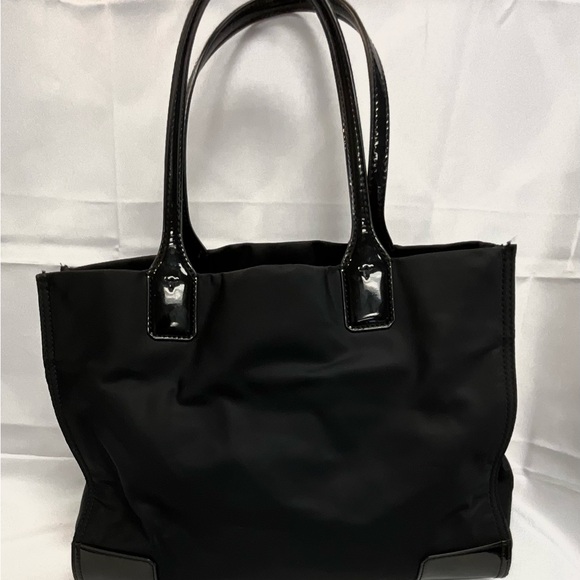 Tory Burch black handbag - Picture 2 of 3